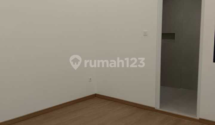 Rumah New di Metland Puri, Luas 9X15, Bebas Banjir, SHM 2