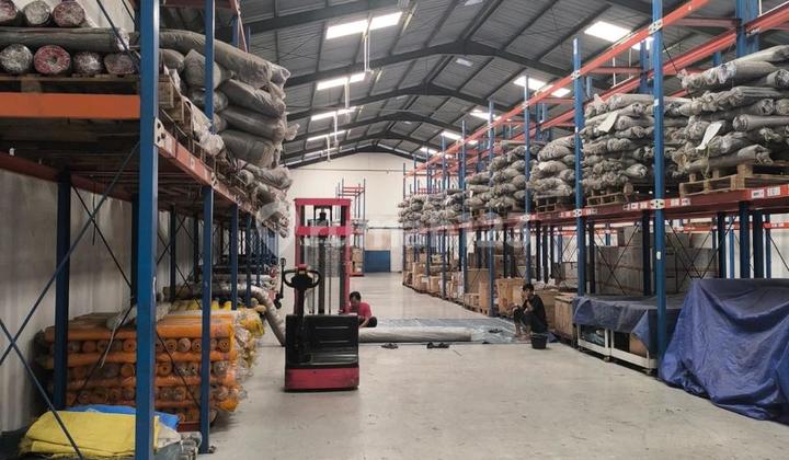 Warehouse in Cikokol, 5 Minutes from Cikokol Toll Exit, Land Area 7000M²