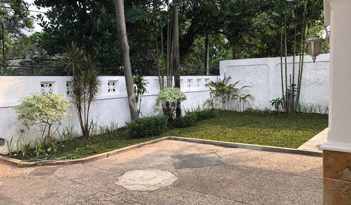 Rumah Di Kemang Jakarta Selatan, Luas 850 M, Ada Kolam Renang 1