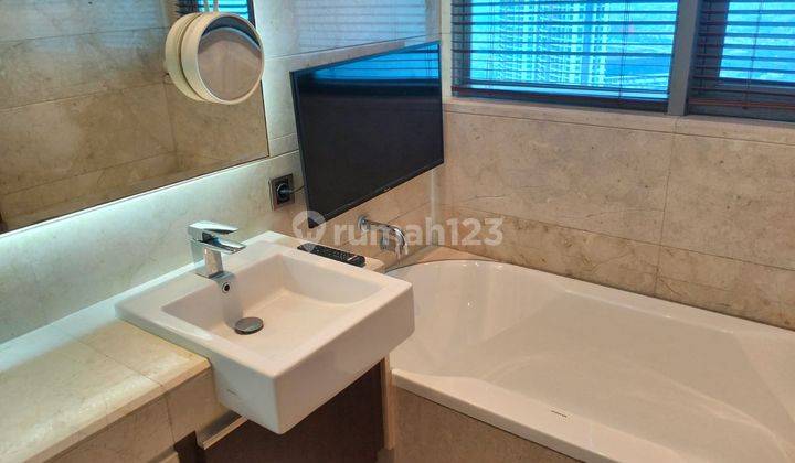 Apartement The Windsor Puri Indah 3Br Furnished Hoek Private Lift 2