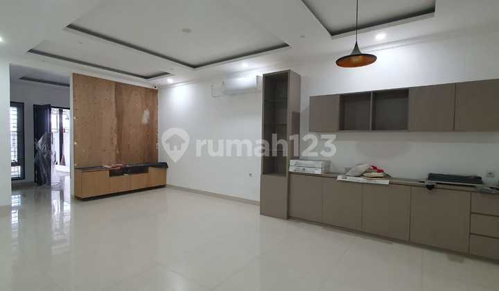 Rumah Minimalis di Pik 1, Dekat Sekolah Bbs & Sis, LT 119M2