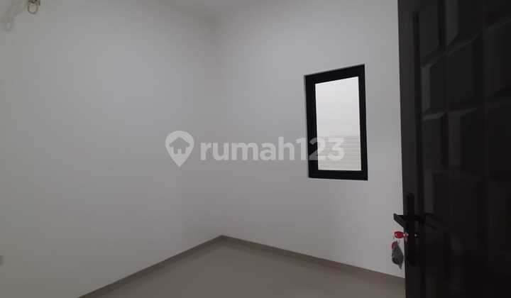 Rumah Di Metland Puri Ukuran 4,5x14,2 Ready, 2 Lantai, Shm 2