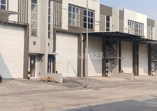 Gudang Di Green Lake City Cipondoh Tangerang Ready 1