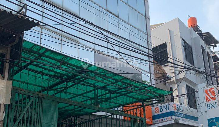  Ruko di Jl Muwardi, Pasar Grogol, Grogol, Jakarta Barat.. Unit Siap Pakai, Cocok Untuk Toko, Tempat Makan, Showroom, Dll. HGB, Luas Tanah 4,5x12m. Tepat Di Sebrang Pasar Grogol 2