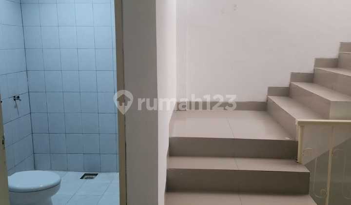 Shop House in Duta Harapan Indah Complex, Jl. Duta Harapan Indah, Kapuk Muara, Penjaringan, North Jakarta City. Size 4.5X15m. 4 Floors. 3.5M Negotiable!! Unit Ready 2