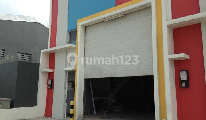 Gudang Di Green Sedayu Biz Park, Jl. Daan Mogot, Kalideres,kota Jakarta Barat.. Lt 8x45m. Ada Office. Ad Crane 2 Ton. Keamanan 24 Jam.bebas Pungli..unit Ready 12m Nego Gudang Di Green Sedayu Biz Park, Jl. Daan Mogot, Kalideres,kota Jakarta Barat.. Lt 8x45m. Ada Office. Ad Crane 2 Ton. Keamanan 24 Jam.bebas Pungli..unit Ready 12m Nego