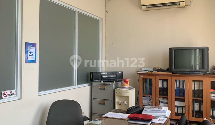 Gudang di Kav. Dpr Blok B , Kota Tangerang, Pinang, Nerogtog, Banten.. Uk 20X40m. Ada Office .. Ac dan Crane.. 450Jt/Thn Nego