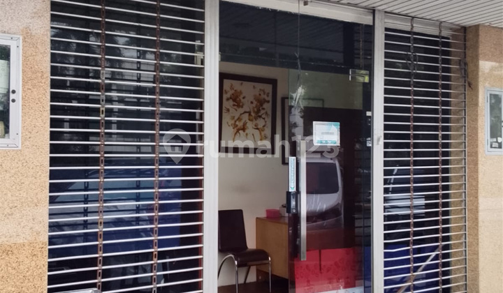 Shop House @ Aries Niaga Corner. Facing Main Road. Busy and Strategic Location. 150 Million IDR/Year Negotiable! 1