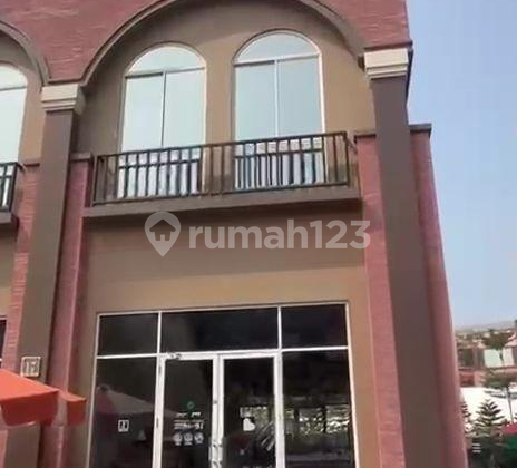 Ready-to-Use Shop House, La Riviera Corner Facing the Lake, Pantai Indah Kapuk Ready-to-Use Shop House, La Riviera Corner Facing the Lake, Pantai Indah Kapuk