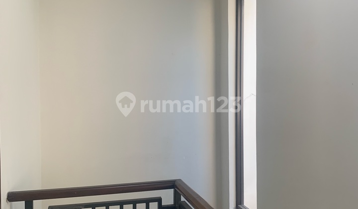 Rumah Greenlake City. Uk 6X16m.. 2 Lantai.70jt/Th Nego.. Rumah Greenlake City. Uk 6X16m.. 2 Lantai.70jt/Th Nego..