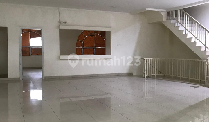 2-Unit Shophouse Already Demolished at Greenlake City. Culinary Location. Highly Strategic. 160Million/Year/Unit... 2