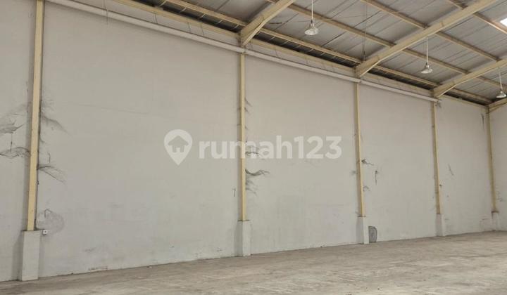 Gudang di Kav. Dpr.. Kota Tangerang, Pinang.. Dekat Greenlake City. Uk 20X40m 1 Lantai. 450Jt/Thn. Ready Mid Maret 2026