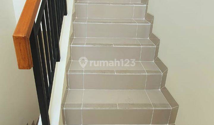 Rumah Baru Disewa di Gading Serpong Tangerang Nego 10