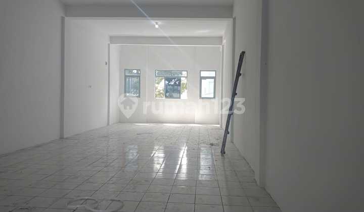 For Rent: Shop House in Sukajadi Area