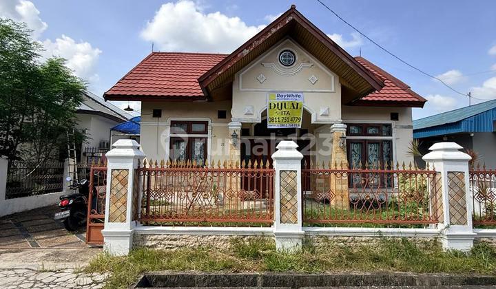 House for Sale Ready to Occupy Sukajadi Pekanbaru House for Sale Ready to Occupy Sukajadi Pekanbaru