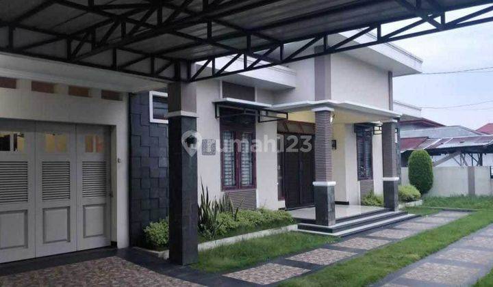 Dijual Rumah Besar Daerah Payung Sekaki, Pekanbaru 1