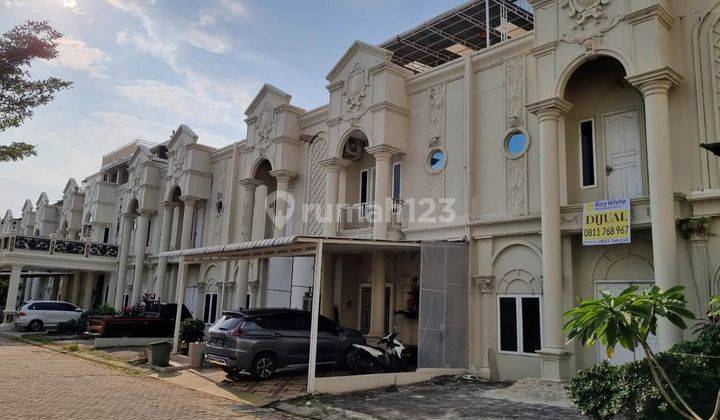 Dijual Rumah 2.5 Lantai di Sm. Amin, Pekanbaru 2