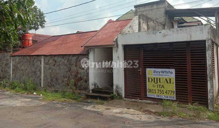 Dijual Rumah Harga Murah di Jalan Merak 2