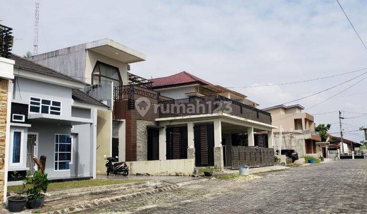 Dijual Rumah Siap Huni Dekat Jalan Tengku Bey, Simpang Tiga 2