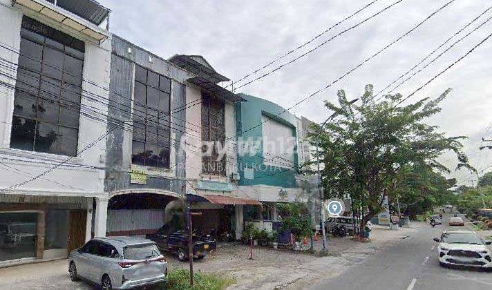 Disewakan Ruko 3 Lantai di jalan Gatot Subroto 1