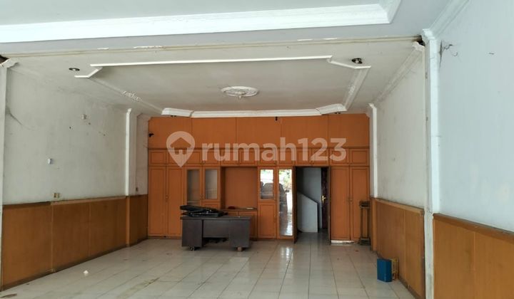 FOR RENT QUICKLY 3-STORY SHOPHOUSE ON RAMBUTAN ST. 2