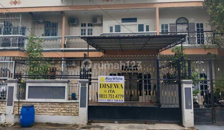 Disewakan Rumah Cluster 2 lantai Dekat Jalan Riau, Pekanbaru 1
