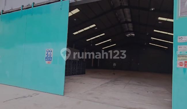 Warehouse for Rent, Spacious in Arengka Warehouse for Rent, Spacious in Arengka