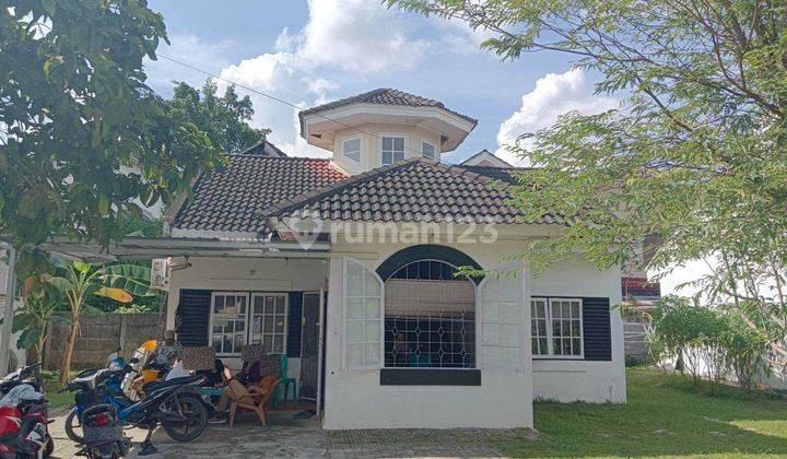 Dijual Rumah Siap Huni di Jalan Pramuka 2