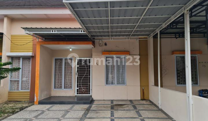 Dijual Rumah Siap Huni di Dekat Jalan Cipta Karya Dijual Rumah Siap Huni di Dekat Jalan Cipta Karya