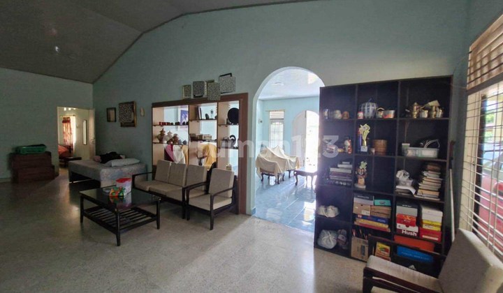 For Sale: Move-in Ready House Plus 7 Rental Rooms For Sale: Move-in Ready House Plus 7 Rental Rooms