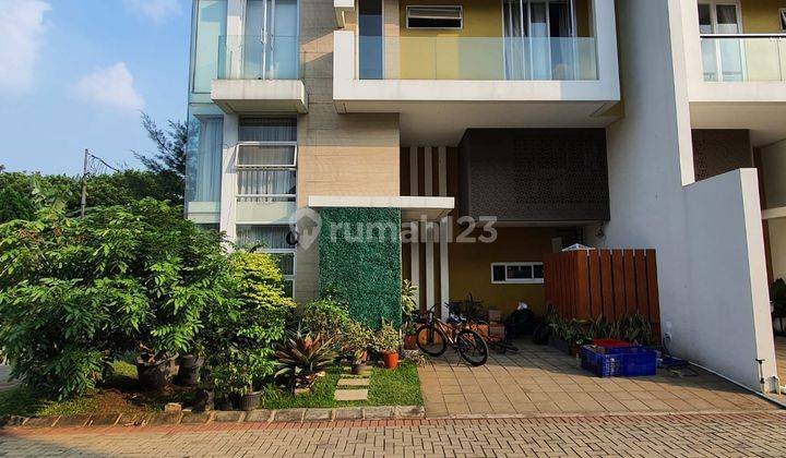 Modern Minimalis Townhouse Private Pool Simatupang Jatipadang 2