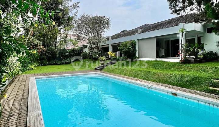 Di Bawah Njop ! Rumah Bagus Terawati Asri Lingkungan Tenang 2