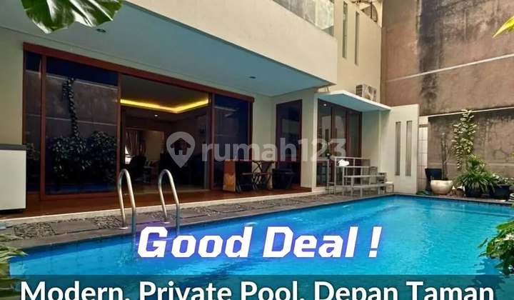 Modern Private Pool Pondok Indah Depan Taman Bagus Siap Huni