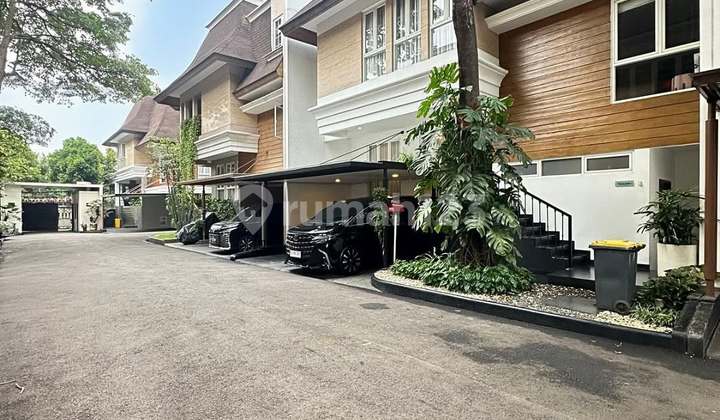 Modern Beautiful Pejaten Townhouse Near Tb Simatupang 2