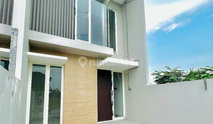 Dijual Rumah Baru Minimalis 2 Lantai di Keputih Timur Jaya 1