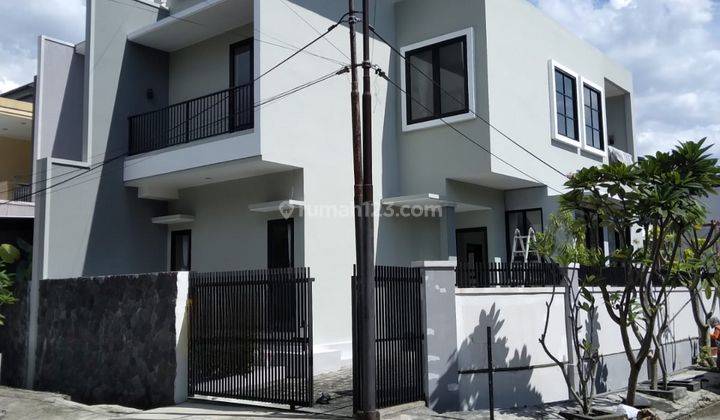 Dijual Cepat Rumah Hook Dingin 2 Lantai New Gress Panjang Jiwo 1