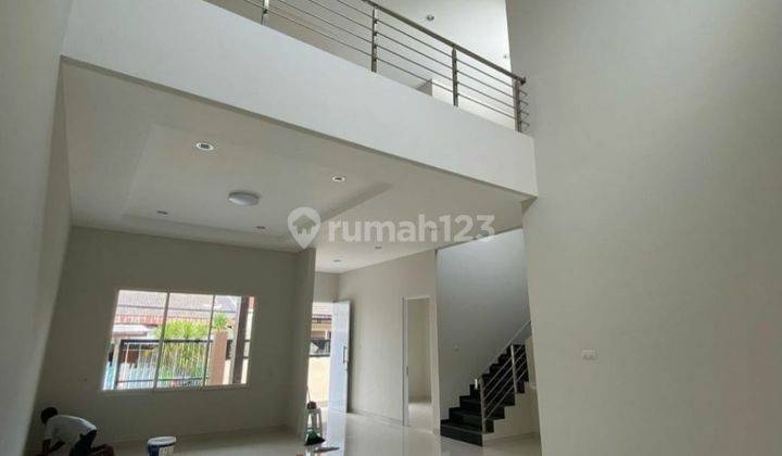 Turun Harga Jual Rumah New Gress Modern 2 Lantai di Mulyosari 2