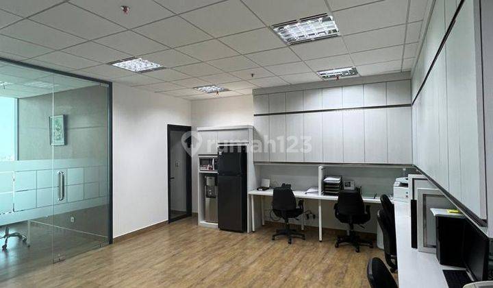 Ruang Kantor di Lippo Holland Village,cempaka Putih,jakarta Pusat 2