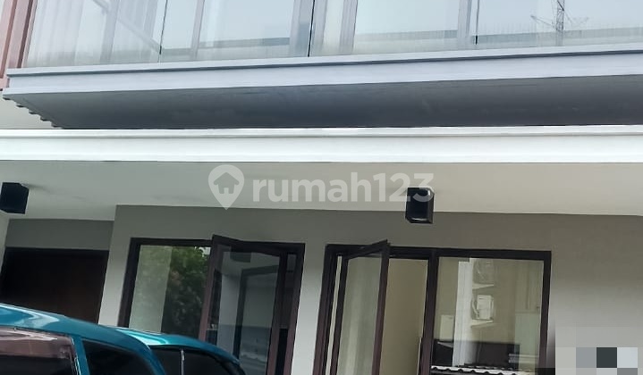 Rumah Cantik Di Golden City Bekasi Utara 2