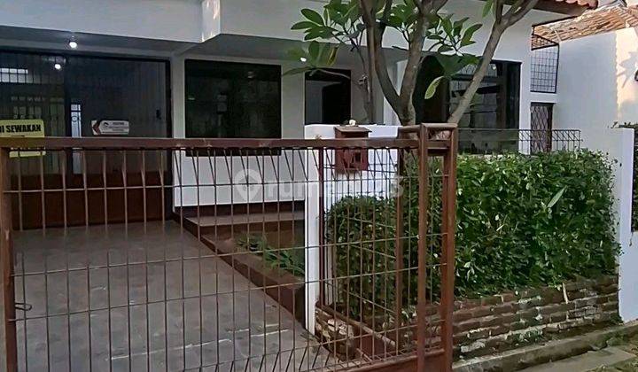 Rumah Tanjung Barat Indah Jl Tb Simatupang. Baru Renovasi Total 2