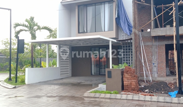 2-Story House in Waru, Gedangan, Masangan, Close to Surabaya 2