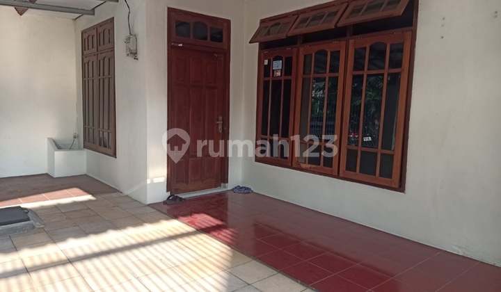 Rumah Luas 114 M² Shm Hook Perumda Jenggolo Sidoarjo Kota