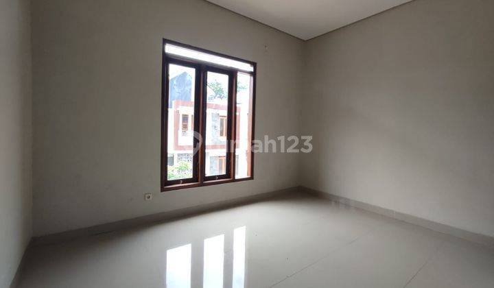 Rumah Spek Mewah 4 Kamar Tidur Di Kalasan Jogja 3