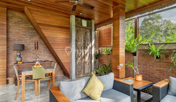 Private Villa Furnished dengan View Padi Dan Gunung Agung 18