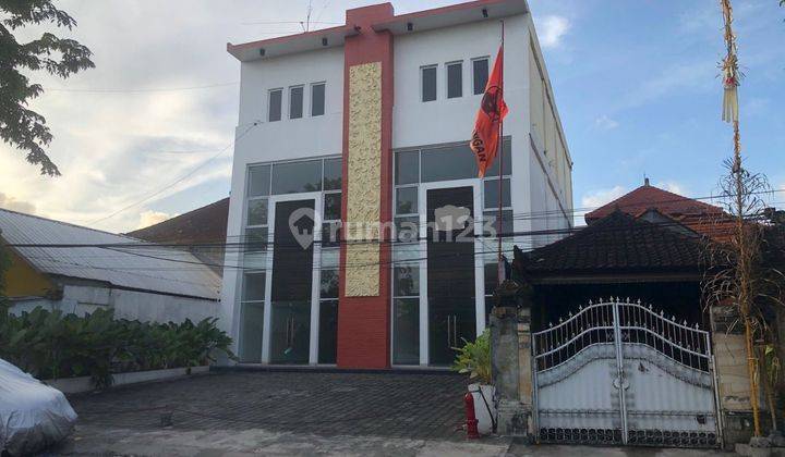 3-storey shophouse for sale on Jl Patimura, Denpasar