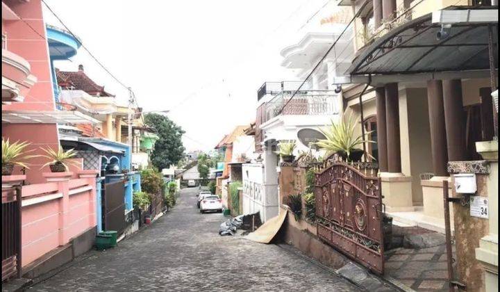 Modern house for sale in the middle of Denpasar City 2