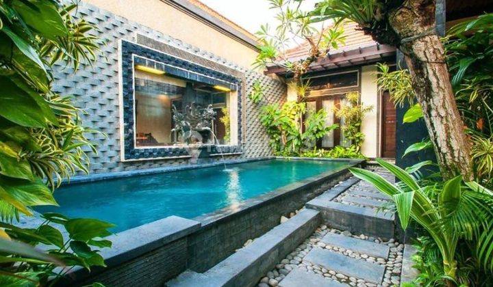 For Sale Luxury Villa Furnished At Kerobokan 1