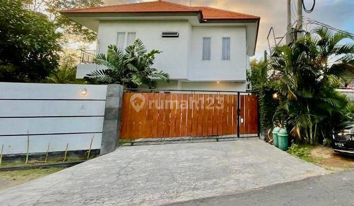 COMFORTABLE SPACIOUS VILLA IN THE HEART OF UMALAS KEROBOKAN
 1