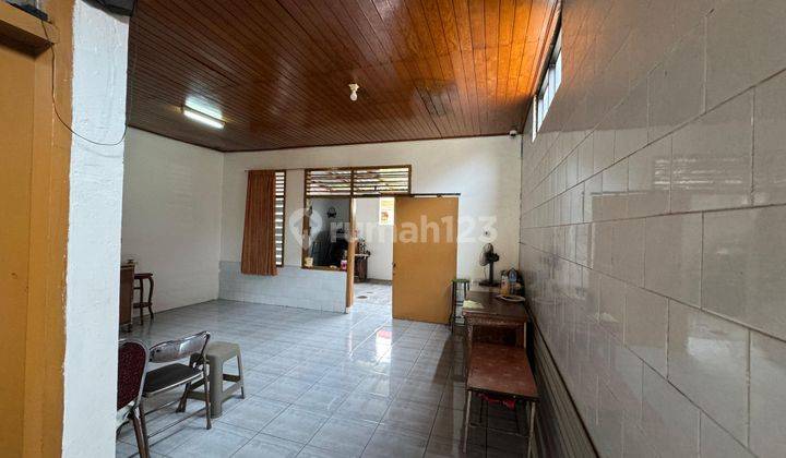 Rumah Bagus 3 lantai di pusat kota Denpasar di jalan Kartini  1