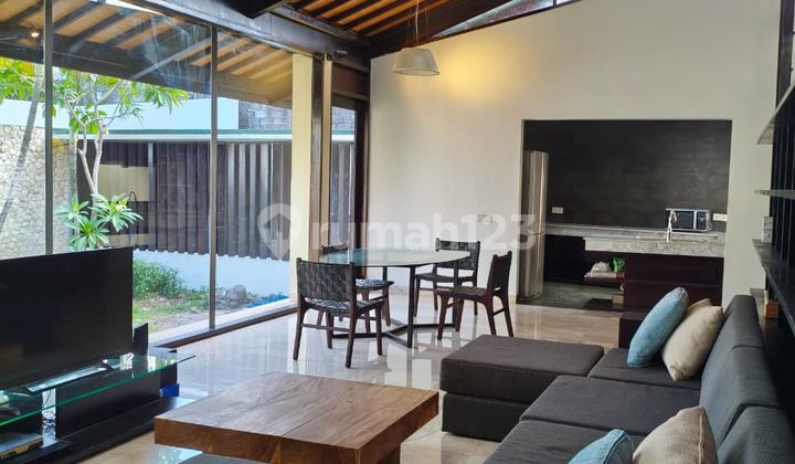 Dijual Villa 1 Lantai Dekat Pantai Jimbaran
